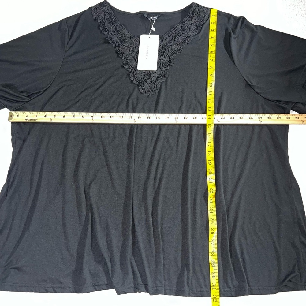 BloomChic Solid Ruffle Sleeve Lace V Neck Women's T-Shirt Black Size 30 NWT - Picture 6 of 10